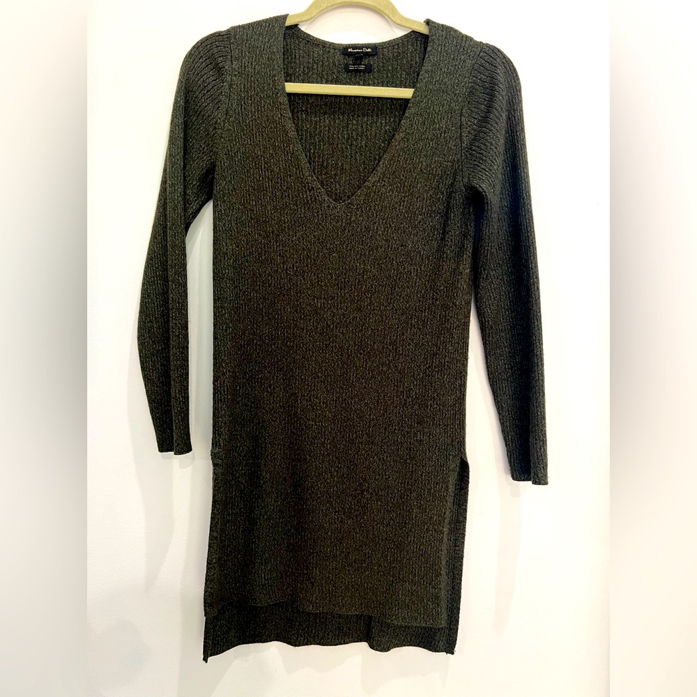 Massimo Dutti V-Neck Sweater Olive Size S